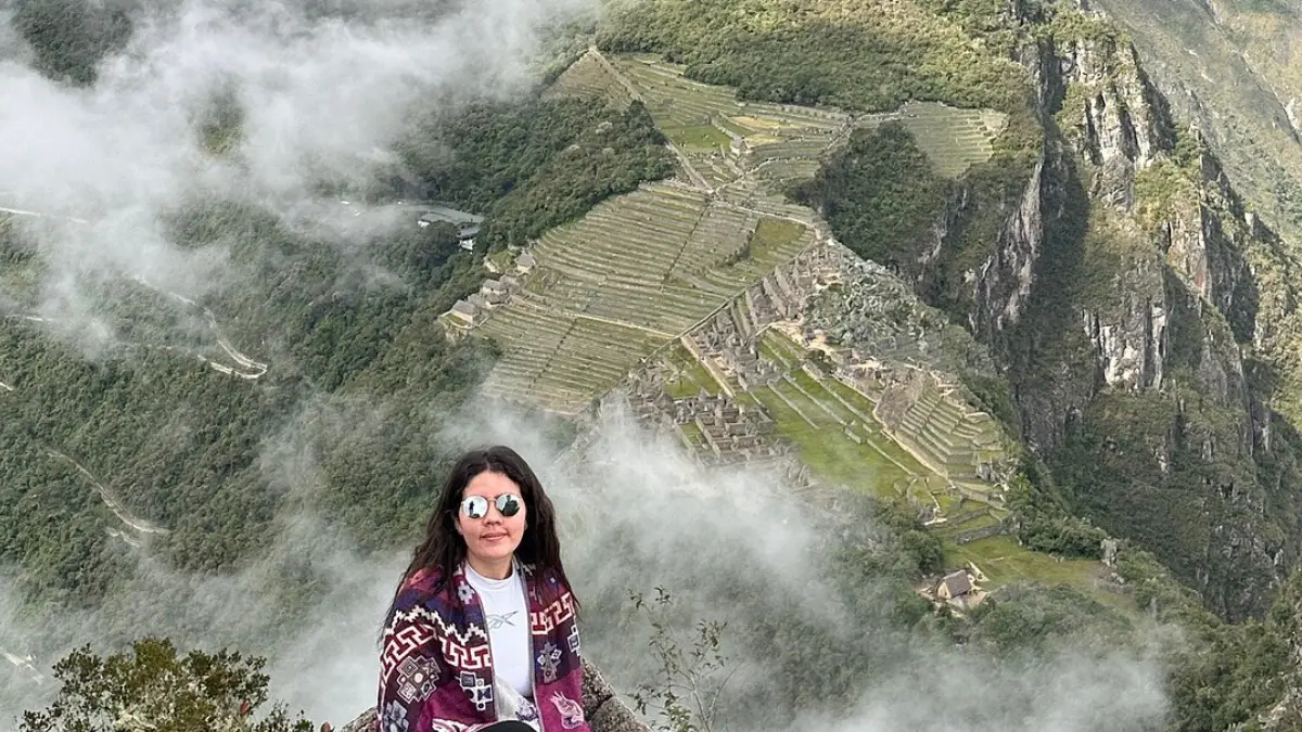 Tres Relatos de Viajeros en Machu Picchu